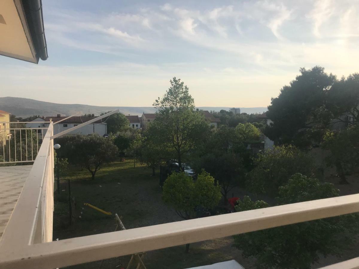 Apartman Veronika Starigrad Paklenica Exterior photo